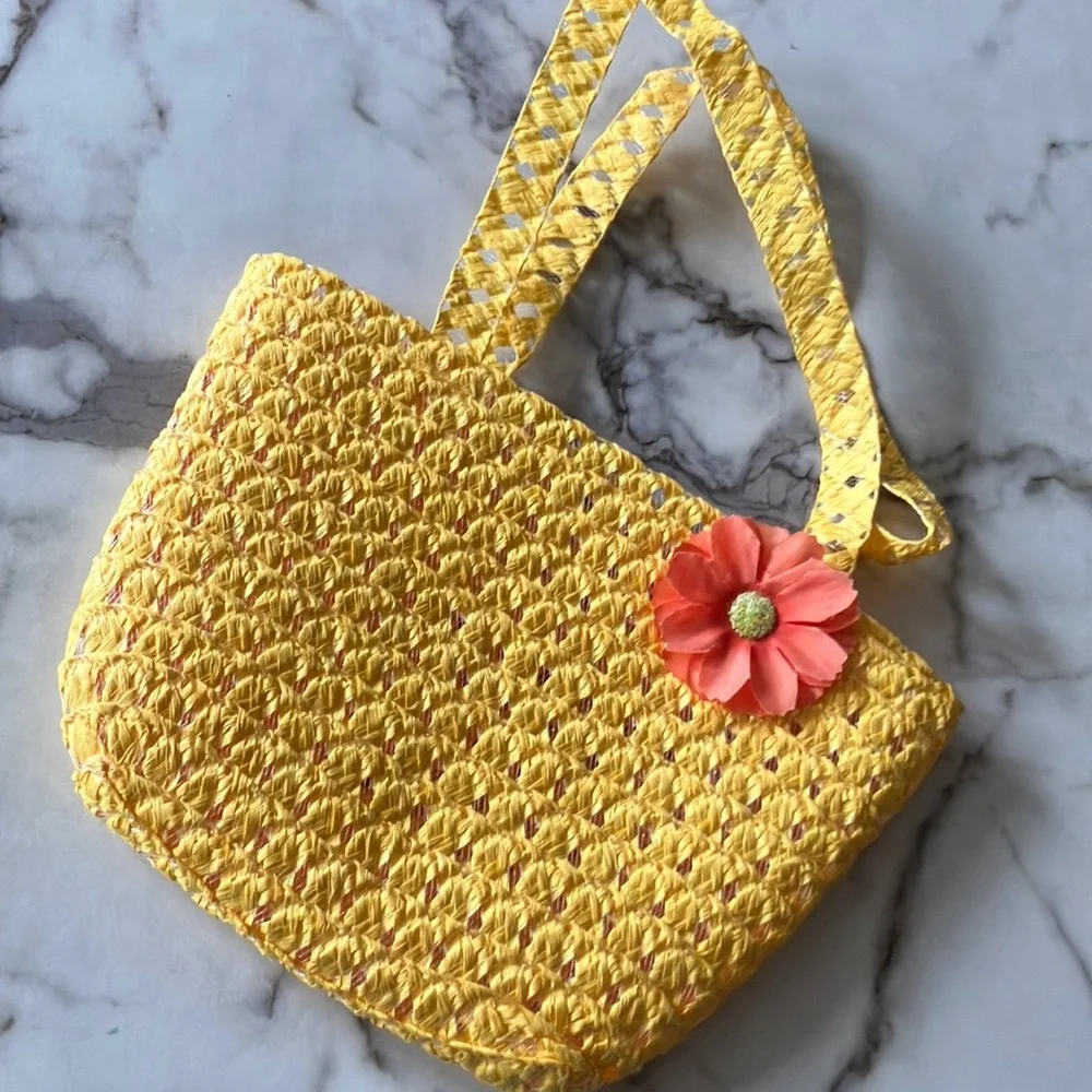 Yellow Woven Hat and Bag‎ Set with Duck Plush 🐣🧡